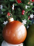 Weihnachtskugel,aus Fiberglas, Ø40cm ,mit Metallhänger,Schwer entflammbar nach A2,Farbe: Hellkupfer glänzend