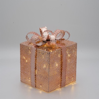 Geschenkbox mit LICHT, Lochblech aus glänzendem Kupfer, Höhe: 21,5cm