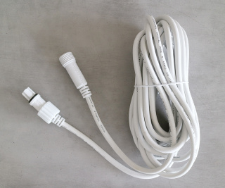 LED extension cable  - Material: extension cable made of rubber for fairy lights - Color: white - Size: 600cm