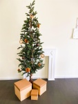 Tannenbaum Spritzguß und echtem Holzstamm,H:125cm, Sonderverkauf